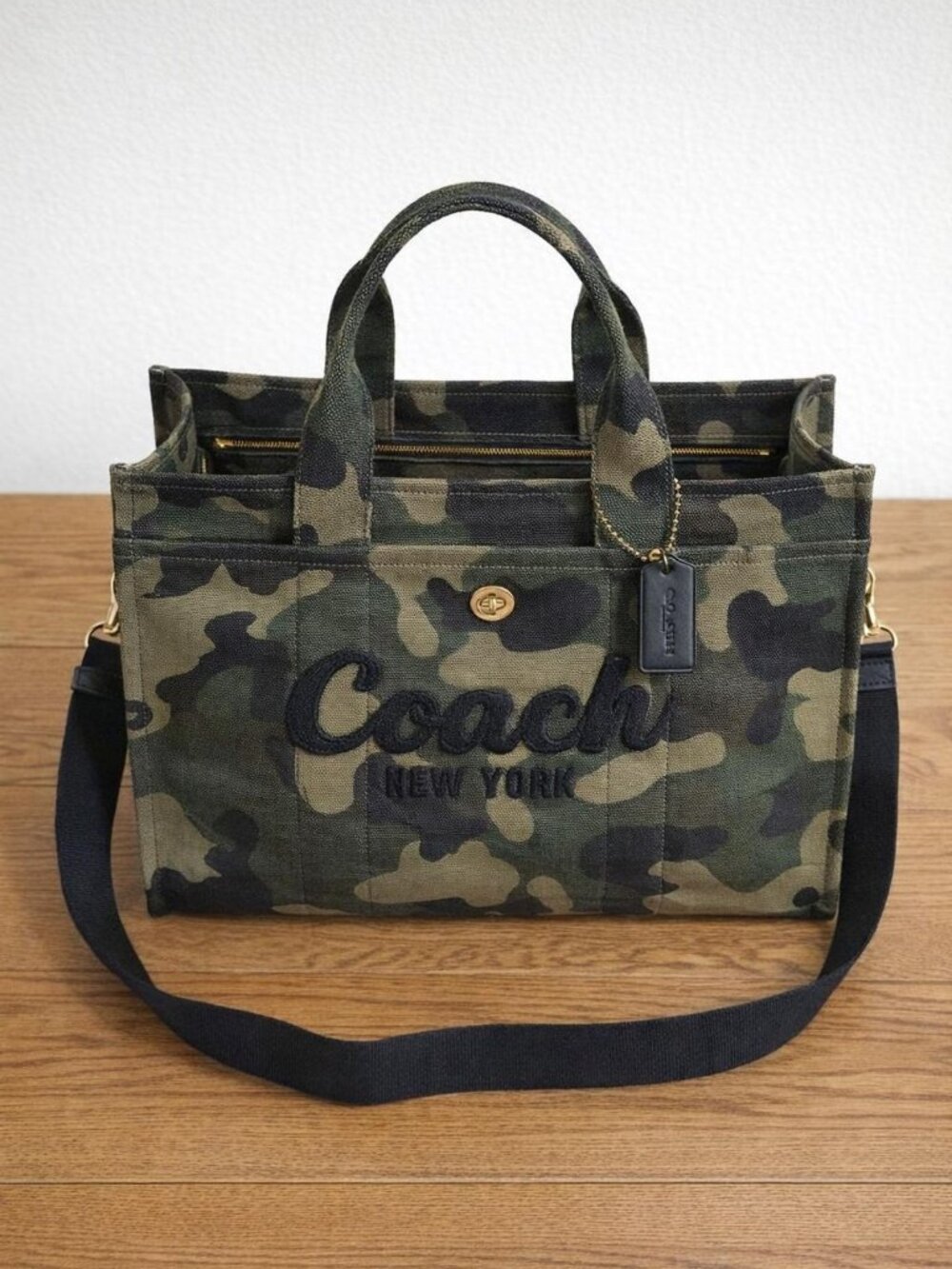 COACH Women’s Canvas Cargo Tote Bag with Camo Print - Picture 4 of 8
